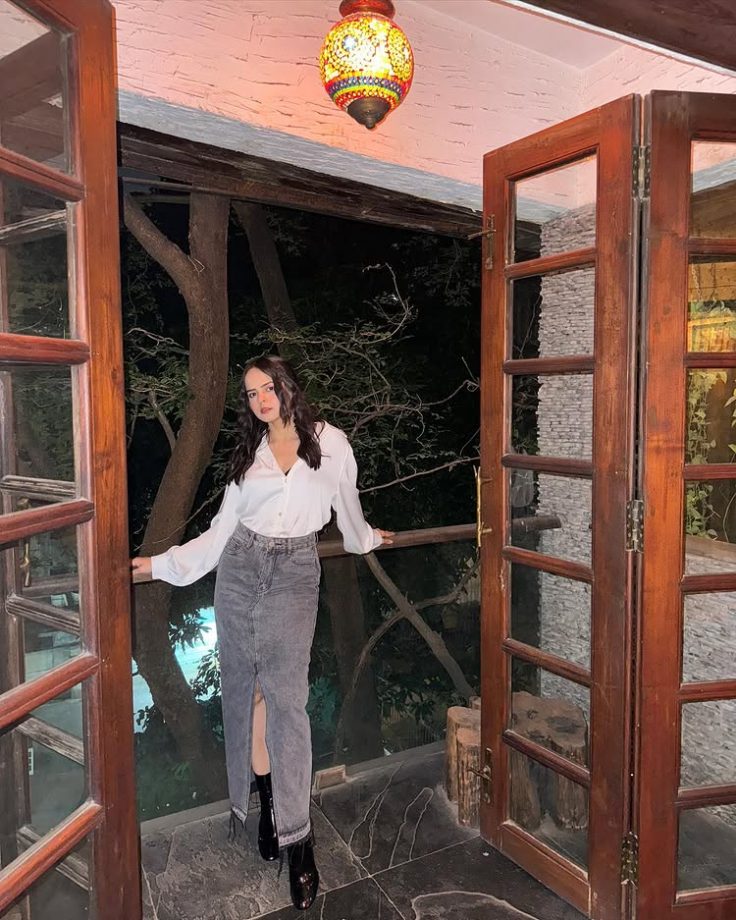 TMKOC Beauties Sunayana Fozdar, Munmun Dutta And Palak Sindhwani Turn Up Glam In Slit Skirts – See Pics 956262
