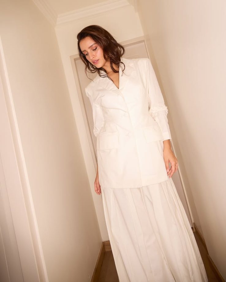 Triptii Dimri’s Elegant Grace in White 957829