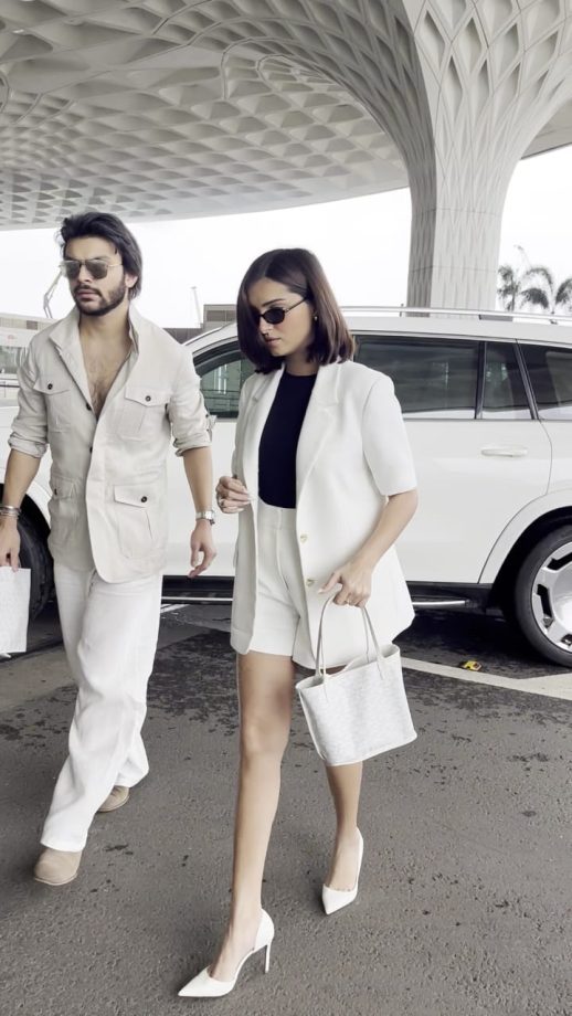 Twinning In Style! Tara Sutaria & Veer Pahariya's Cozy Airport Sighting Sparks Dating Rumors 958834