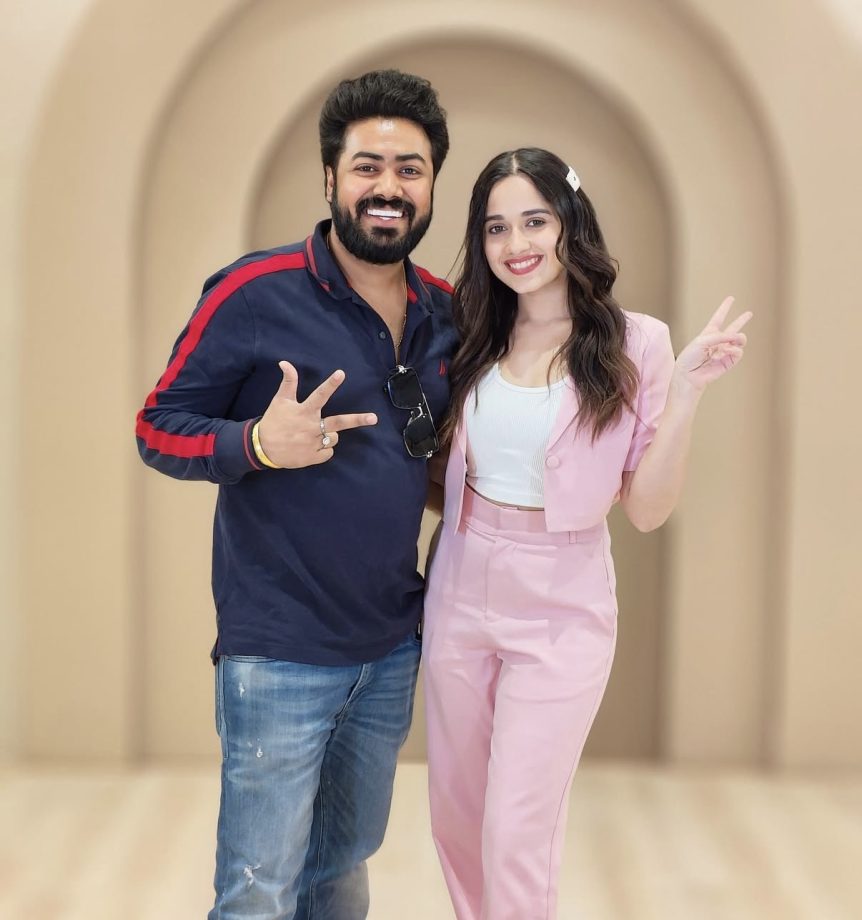 When Branding Meets Betrayal: Pratik Gaur’s Celebistaan Delivers a Masterclass in Subtle Marketing with Jannat Zubair & Dr. Sheth’s 955071