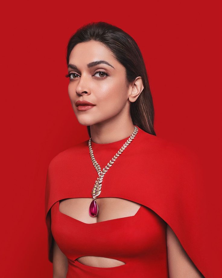 Why Has Deepika Padukone’s '8-Hour' Request Sparked a Month-Long Culture War? 957447