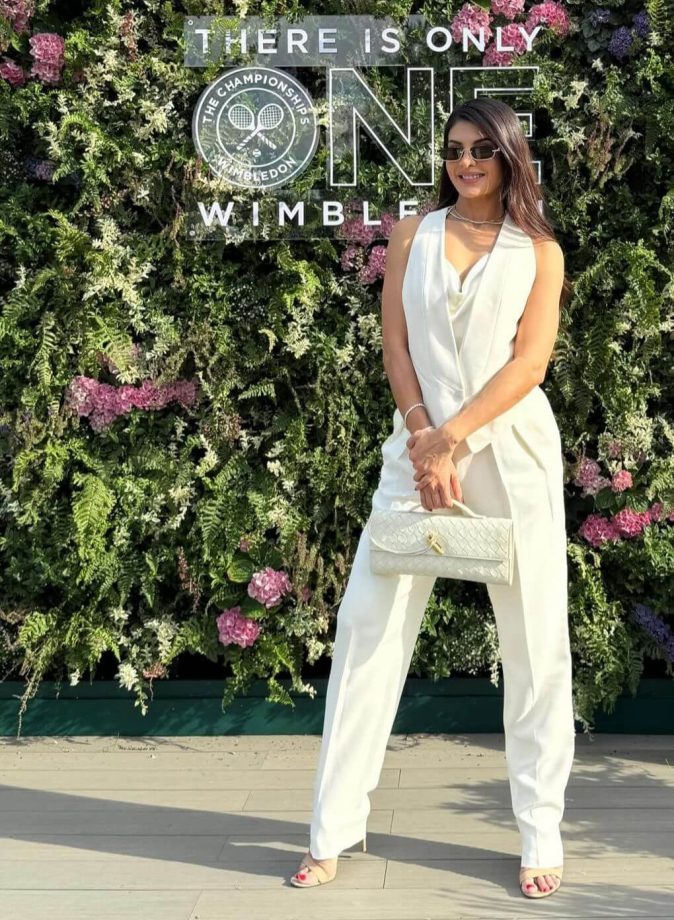 Wimbledon Finals 2025: From Priyanka Chopra to Sonam Kapoor, Preity Zinta, Bollywood stars shine in London 956877