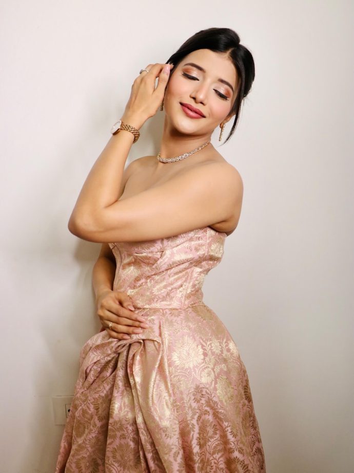 Yeh Rishta Kya Kehlata Hai Fame Shivangi Joshi & Samridhii Shukla Bold Avatars Set Instagram on Fire 959014