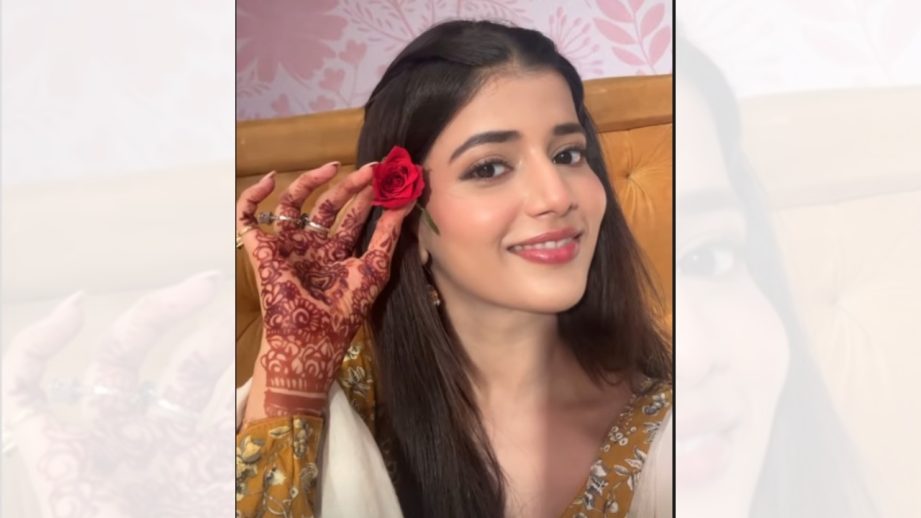 Yeh Rishta Kya Kehlata Hai's Samridhii Shukla Shows Off Stunning Mehendi Design – See Pic 956884