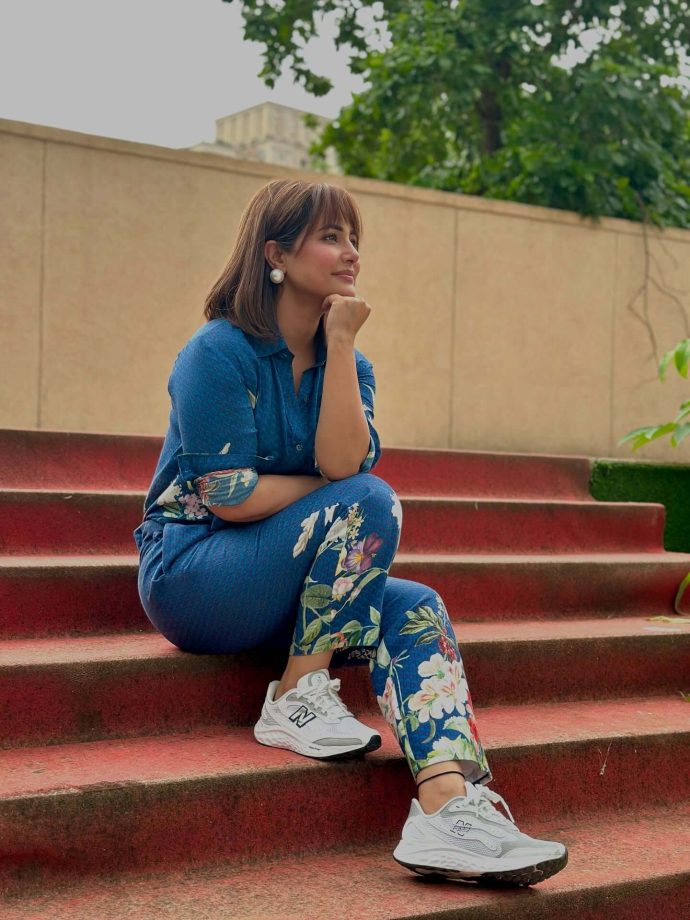 YRKKH Fame Hina Khan Nails Monsoon Fashion In Breezy Blue Co-ord Set 958580