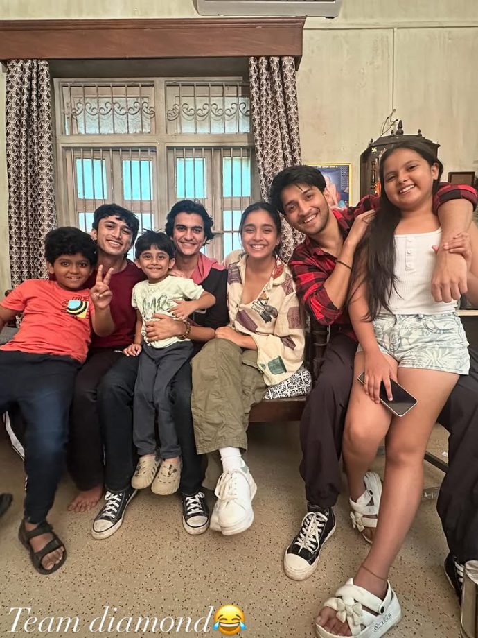 Ahead Of Itti Si Khushi Release, Sumbul Touqeer Shares BTS Moments From The Show 963667
