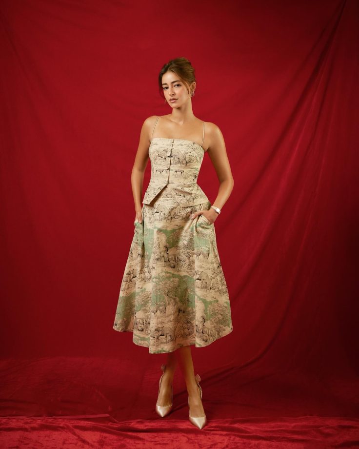 Ananya Panday Brings Vintage Romance Alive in a French-Inspired Silhouette 965407