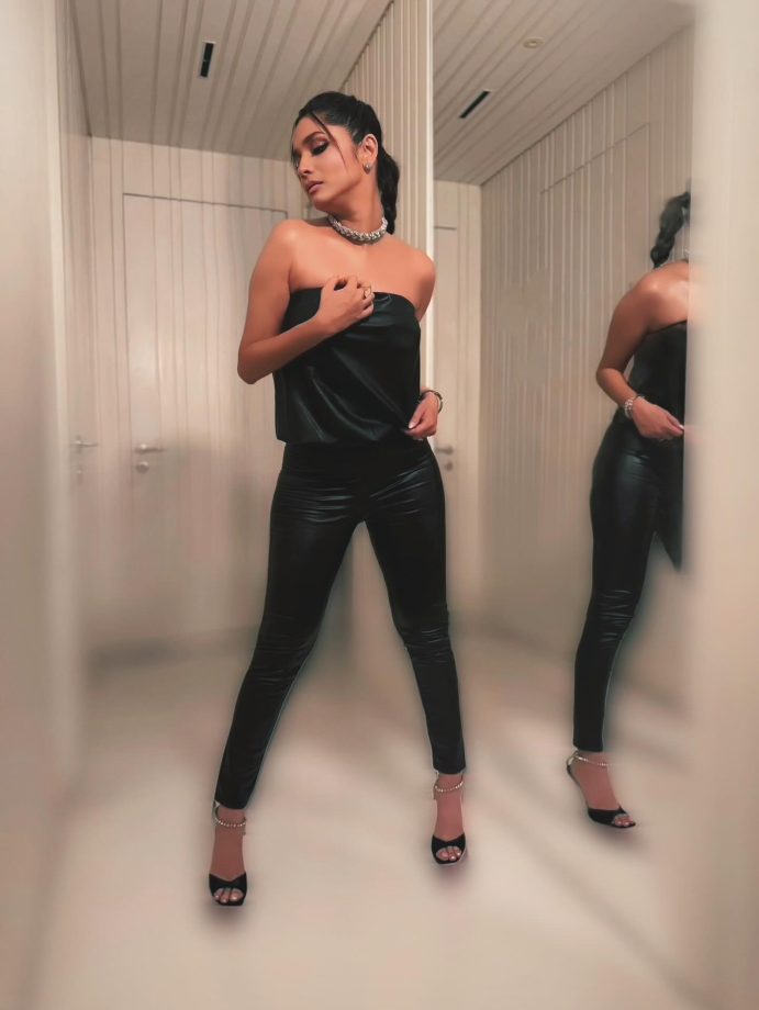 Ankita Lokhande's All-Black Power Look 963564