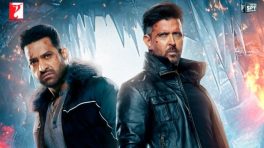 War 2 Advance Booking in India Crosses 2 Crore on Day 1, Hrithik Roshan & Jr NTR Starrer Set for Big Opening