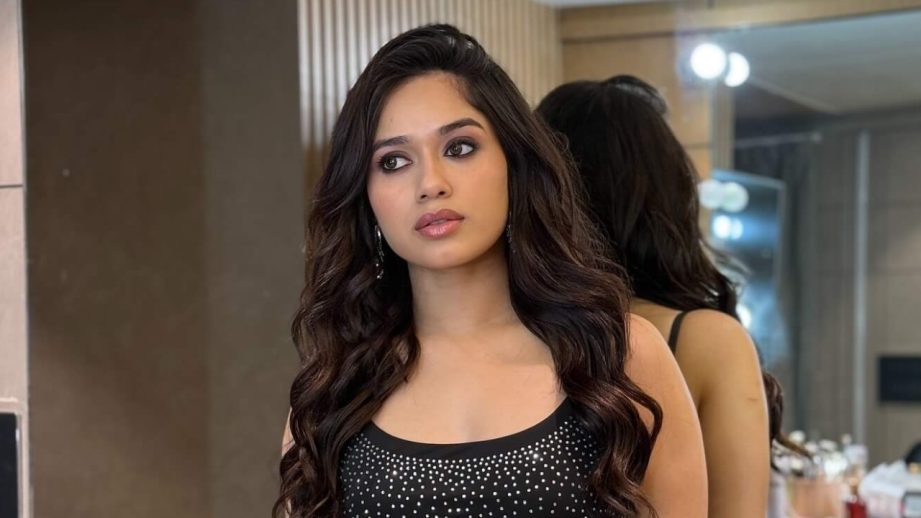 Black, Bold, and Badass – Jannat Zubair Rocks Hot Bodycon Glam 961308