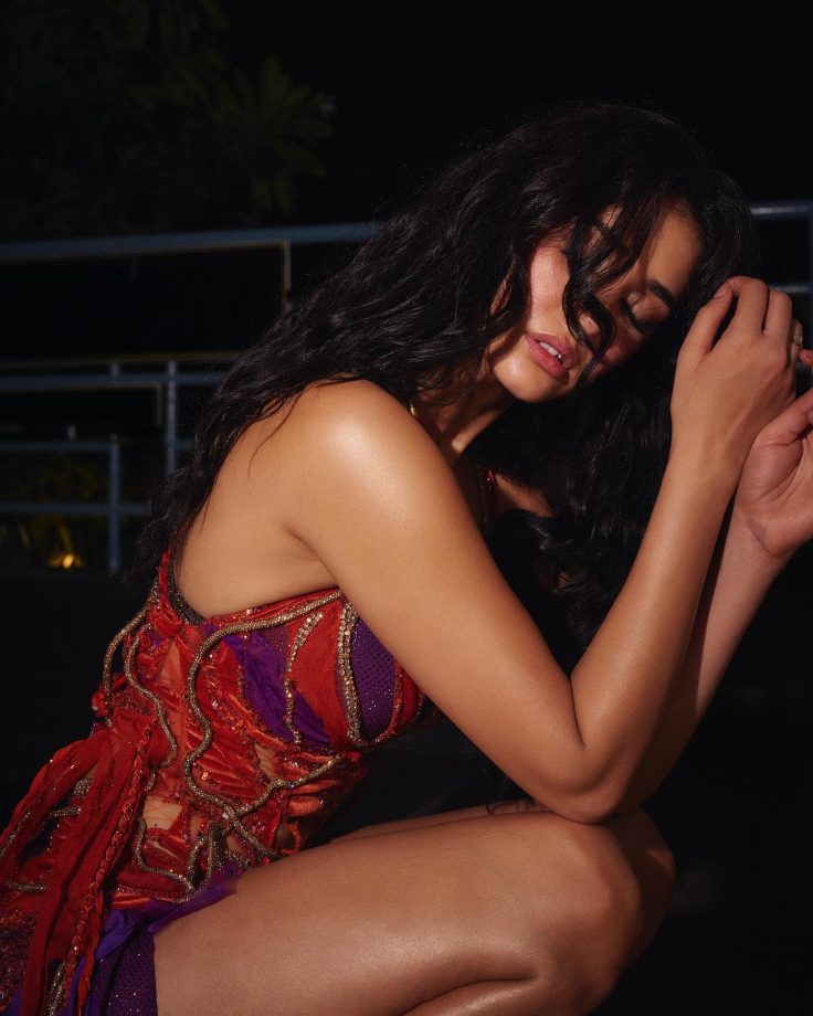 Disha Patani Stuns in This Daring, Dripping Ensemble 963758
