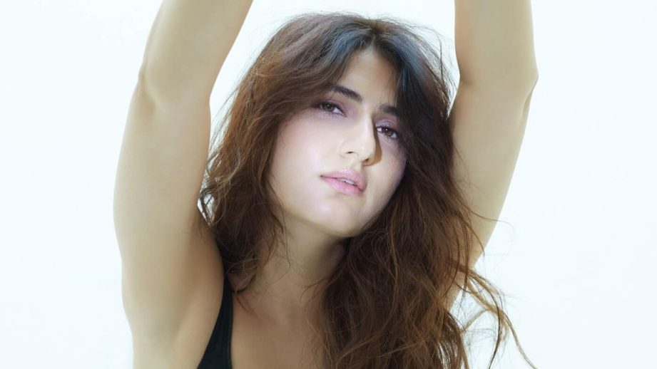 Fatima Sana Shaikh Serves Cool-Girl Energy in Sporty Calvin Klein and Denim Combo 960491