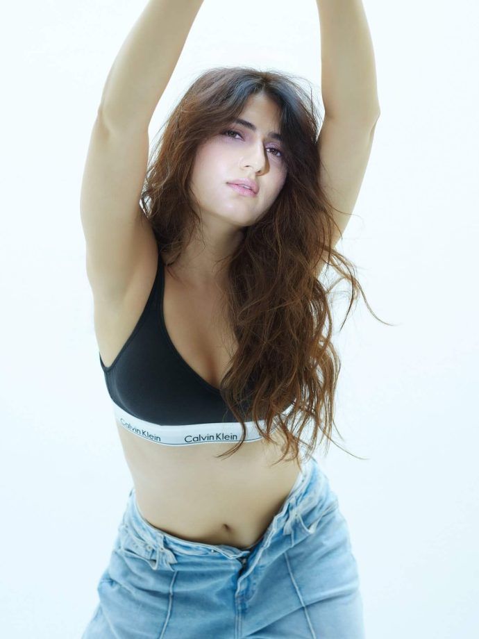 Fatima Sana Shaikh Serves Cool-Girl Energy in Sporty Calvin Klein and Denim Combo 960488