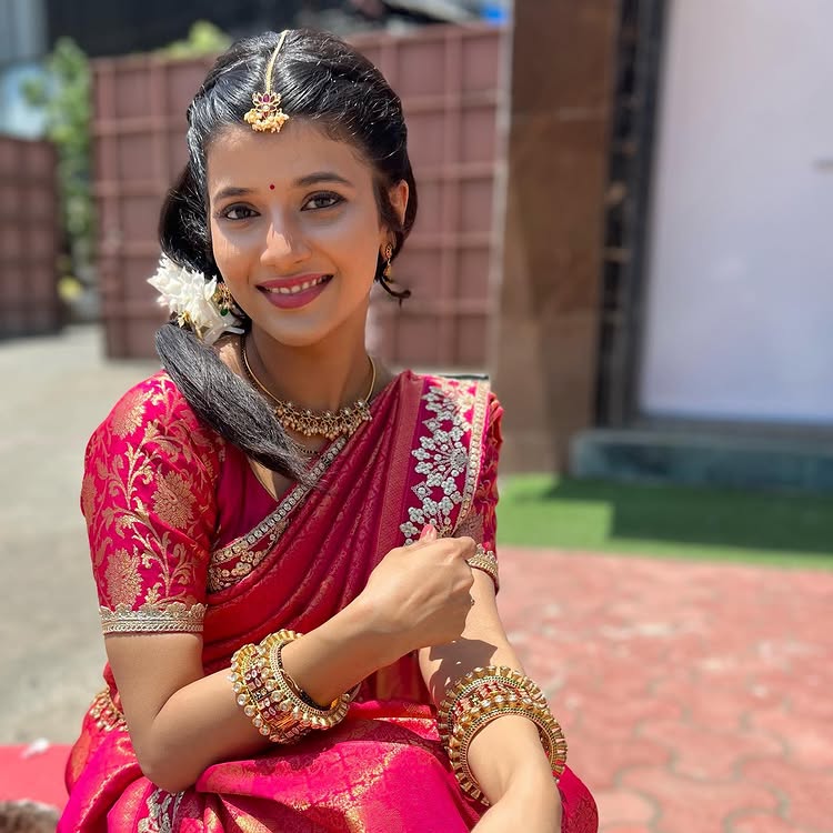 Ganesh Puja Lookbook: Inspired by the Queens of Indian TV – Shivangi Joshi, Pranali Rathod & Samridhii Shukla 964822