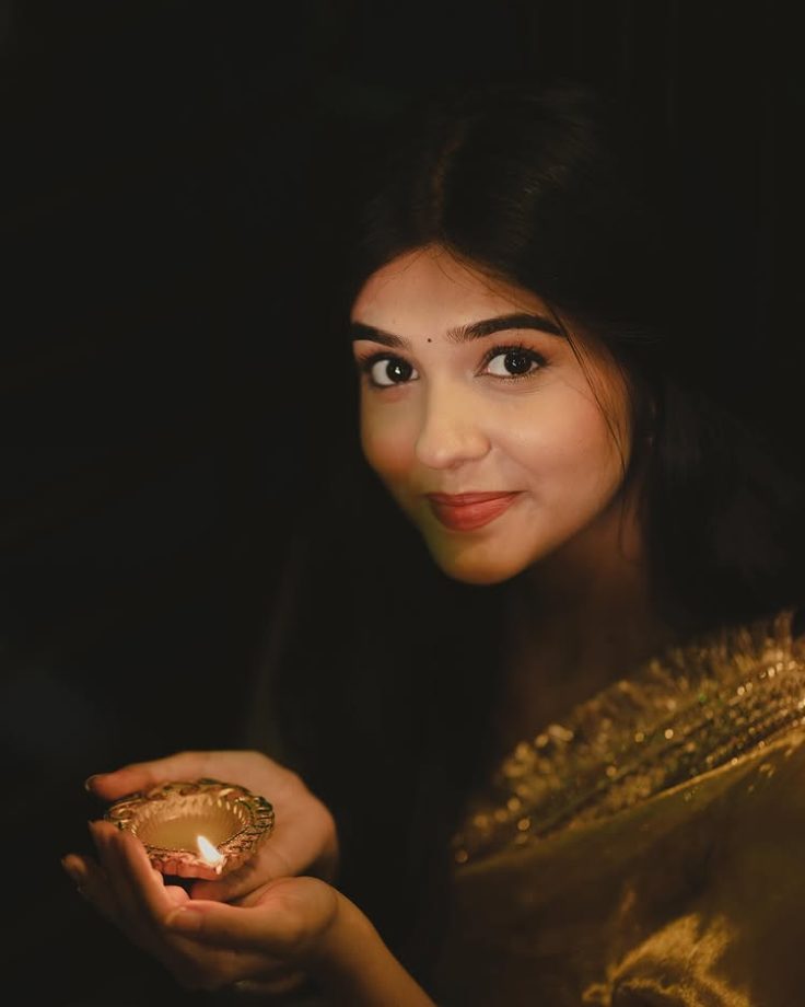 Ganesh Puja Lookbook: Inspired by the Queens of Indian TV – Shivangi Joshi, Pranali Rathod & Samridhii Shukla 964823