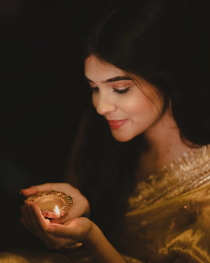 Ganesh Puja Lookbook: Inspired by the Queens of Indian TV – Shivangi Joshi, Pranali Rathod & Samridhii Shukla 964825