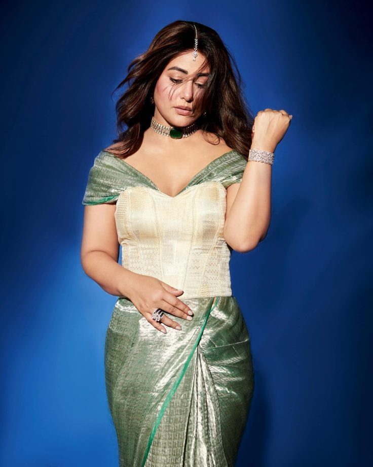 Hina Khan Dazzles in a Stylish Sage Green Saree and off-shoulder blouse 961860