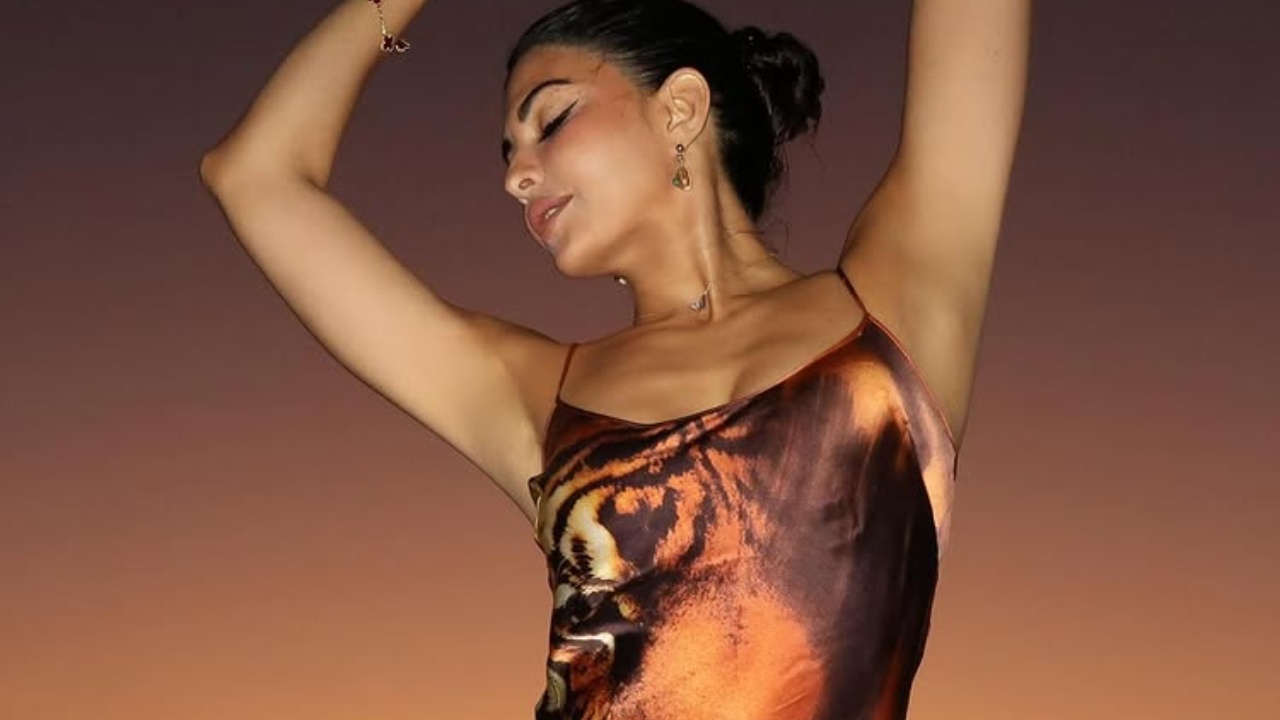 Jacqueline Fernandez Roars in Style with Fiery Tiger-Print Satin Slip Gown 963808