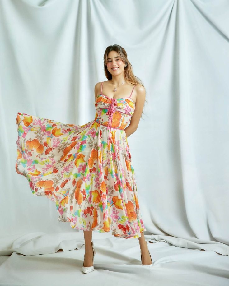 Janhvi Kapoor Blooms in a Whimsical Floral Dress 965385