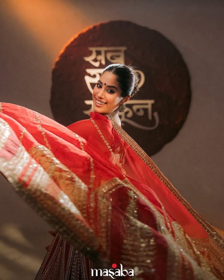 Janhvi Kapoor: Embracing Tradition in Masaba's Bridal Lehengas 961970