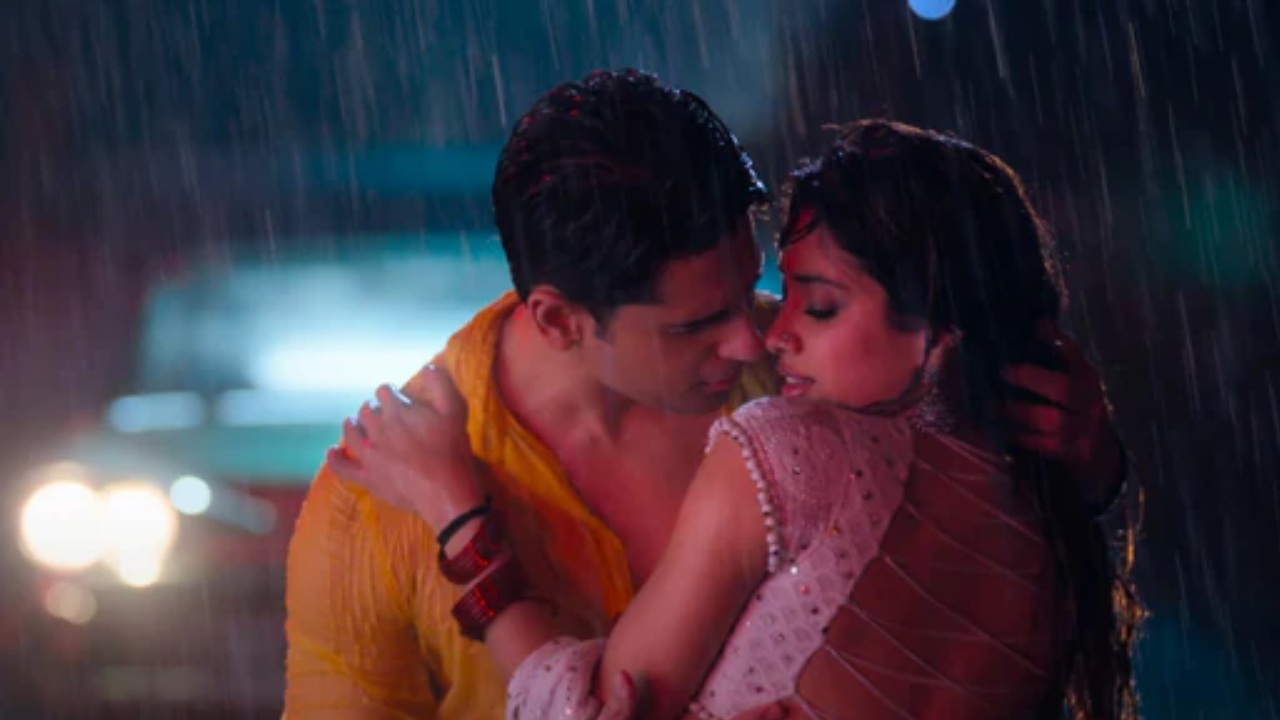 Janhvi Kapoor’s GRWM for ‘Bheegi Saree’ reveals the song was shot in just 9 Hours! 962589