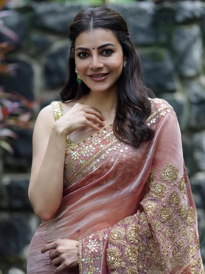 Kajal Aggarwal Shines in Ethereal Saree Ahead of Ramayana 963849