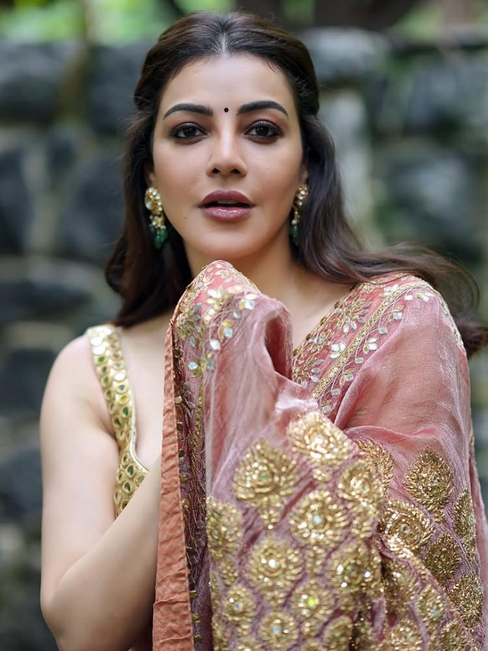 Kajal Aggarwal Shines in Ethereal Saree Ahead of Ramayana 963853