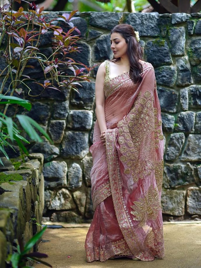 Kajal Aggarwal Shines in Ethereal Saree Ahead of Ramayana 963848