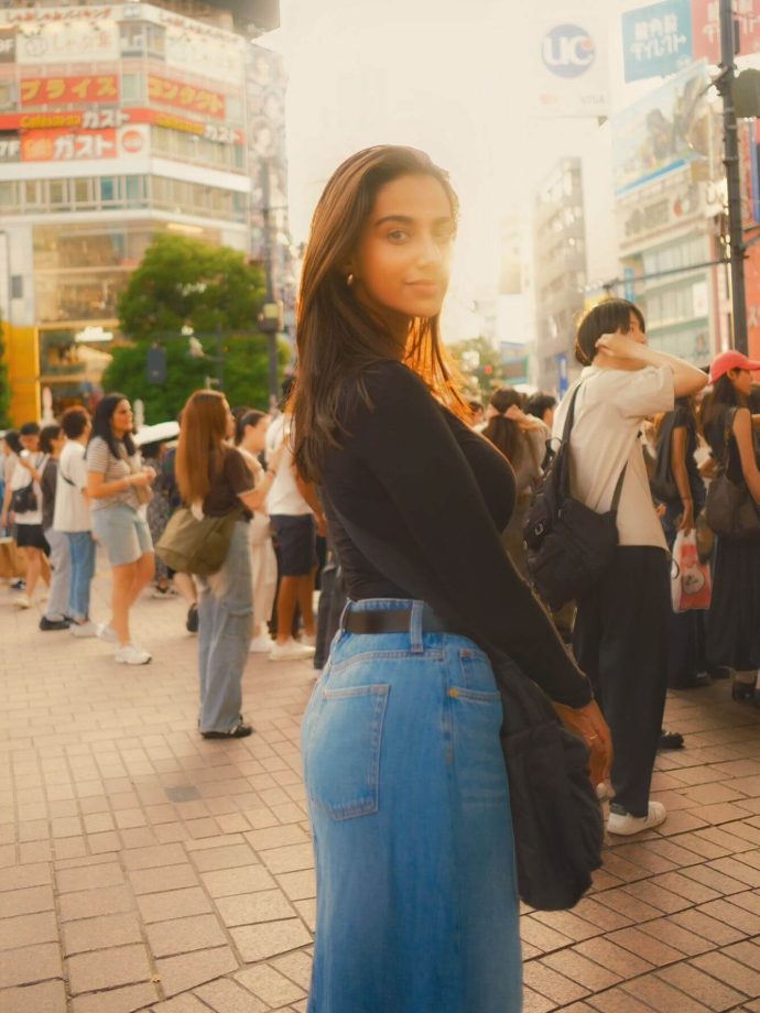 Lights, Camera, Adventure: Meenakshi Chaudhary's Tokyo Journey 963488