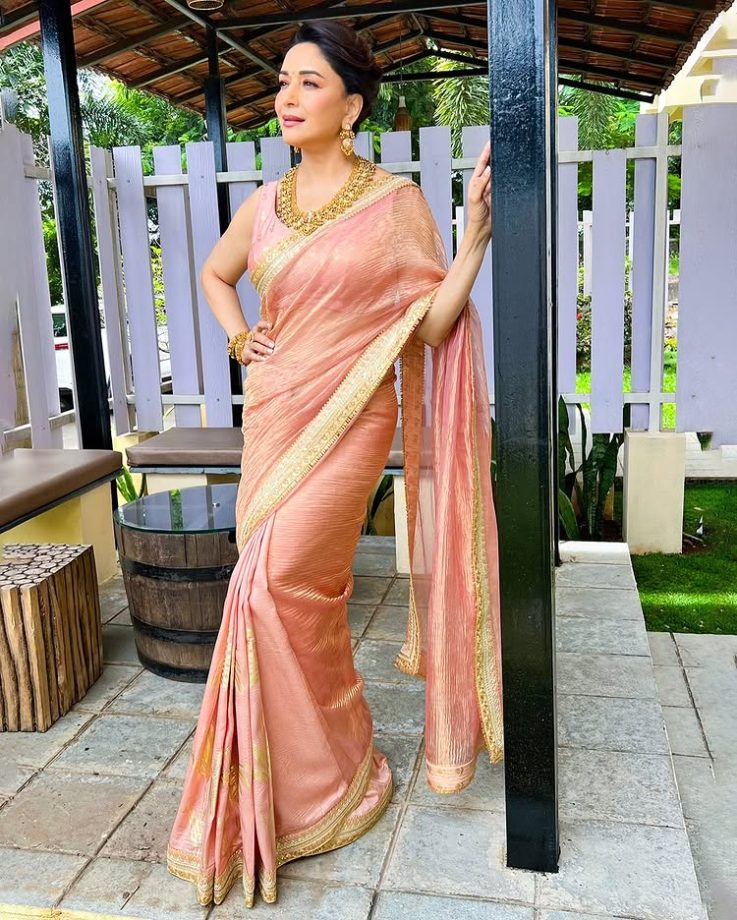 Madhuri Dixit: Pastels, Poise, Perfection 962832