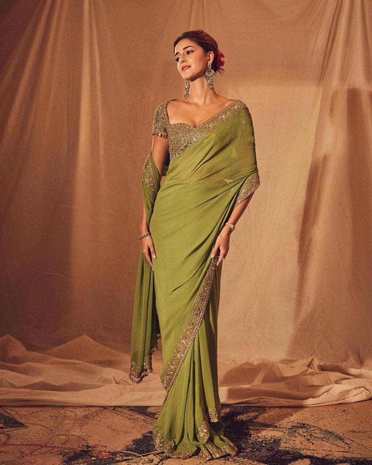 Malavika Mohanan, Janhvi Kapoor & Ananya Panday Dazzle In Sarees, Redefining Traditional Glamour 965518
