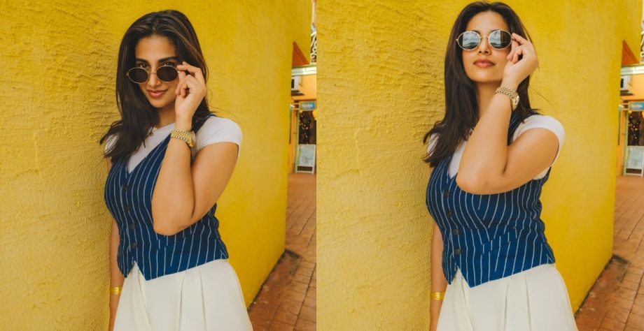 Meenakshi Chaudhary's Summer Vacation Looks– Effortless, Chic & Breezy! 965063