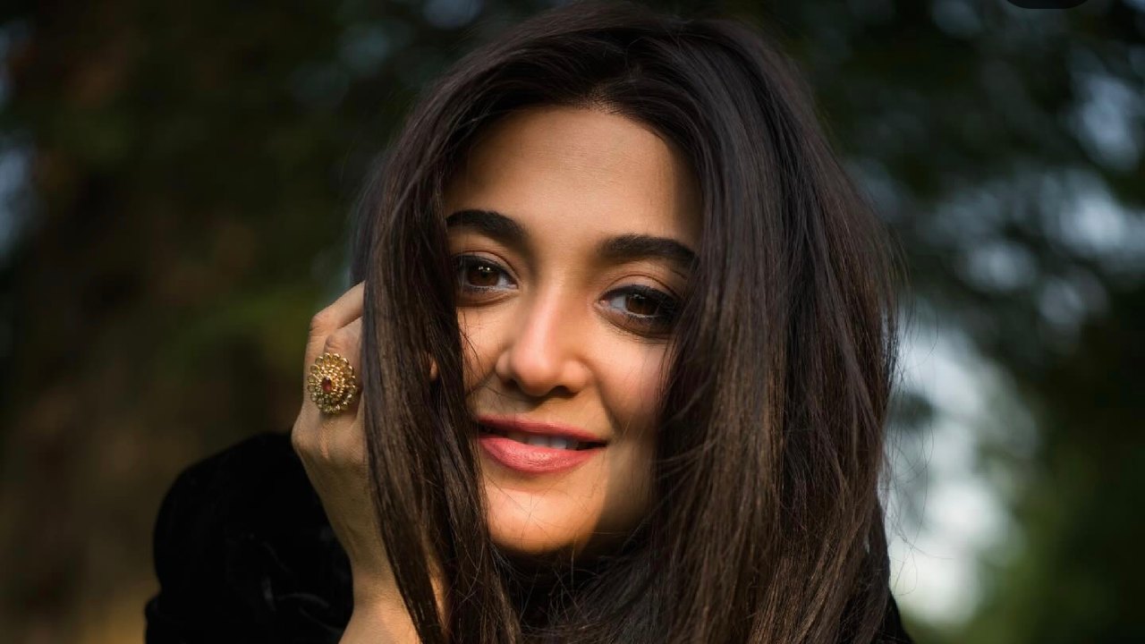 Monali Thakur Saddened By SC’s Decision to Remove Stray Dogs in Delhi, Says, “We are an Evil species” 963502