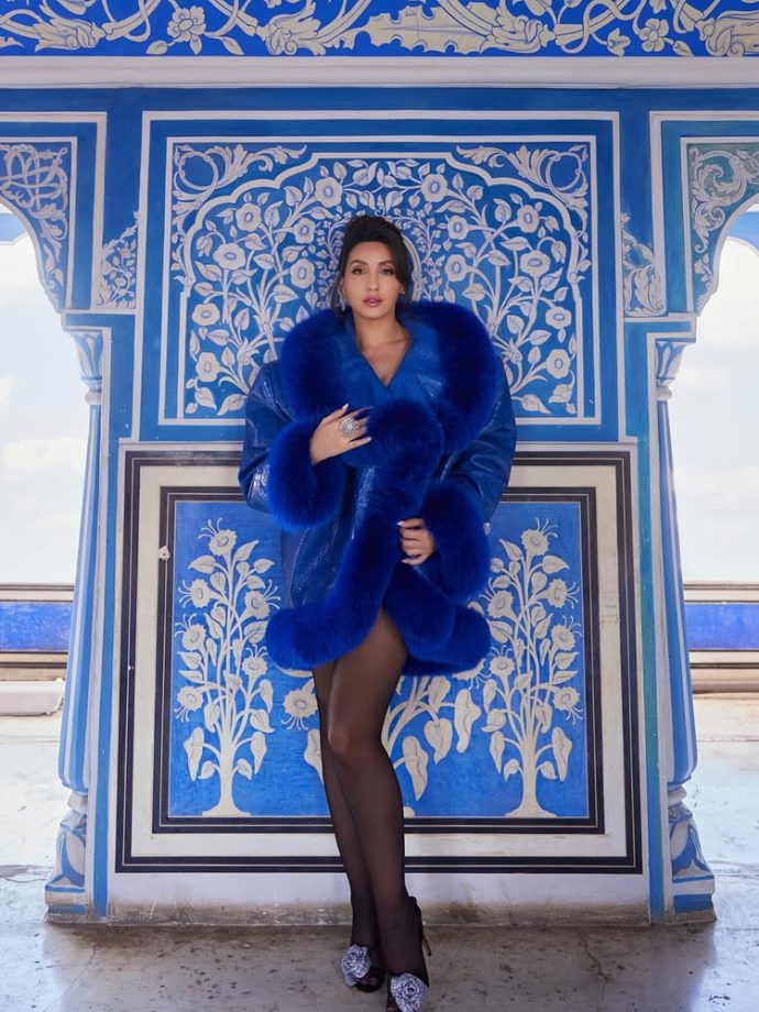 Nora Fatehi Stuns in Royal Blue Coat at Jaipur Palace 962318