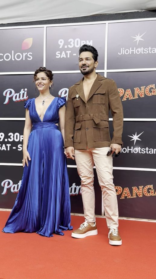Rubina Dilaik's Hot Blue Gown Redefines Elegance 961298
