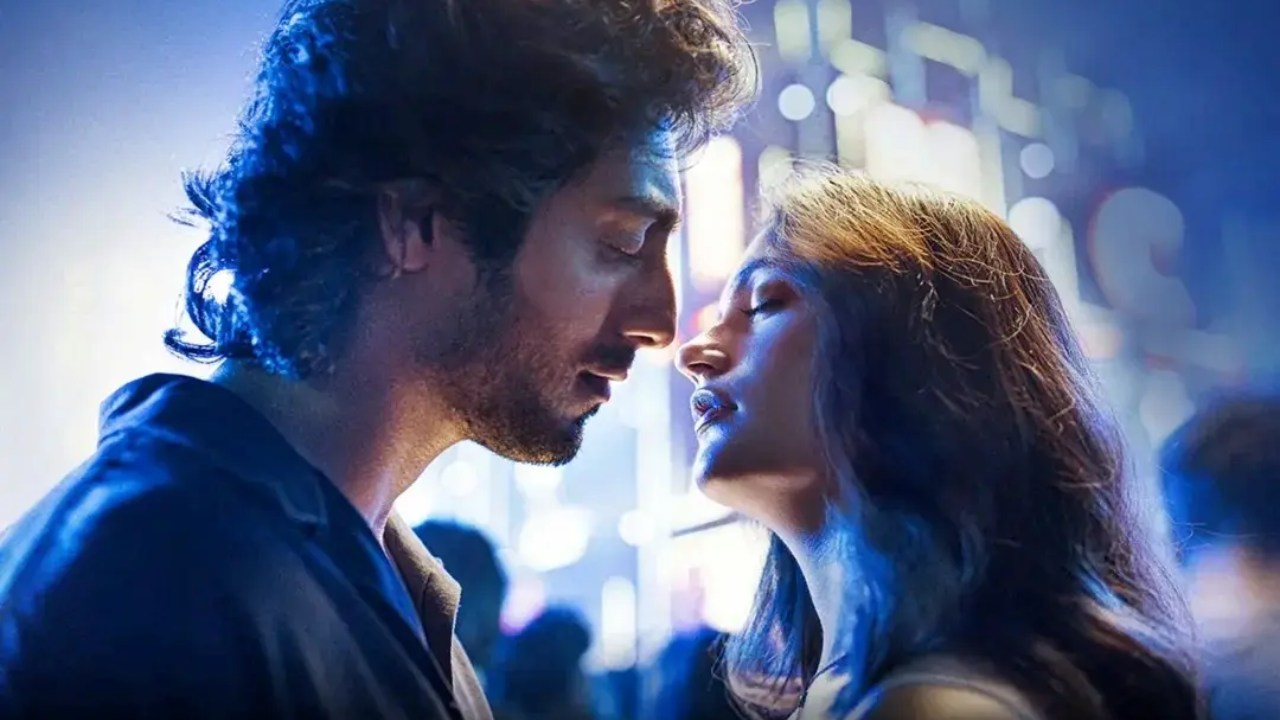 Saiyaara Box Office Collection Day 17: Ahaan-Aneet’s Musical Film Crosses 299.75 Cr 960878