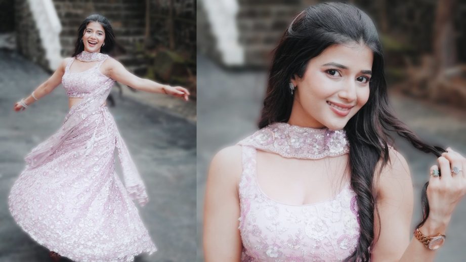 Samridhii Shukla Shines in Stunning Traditional Outfit 961542