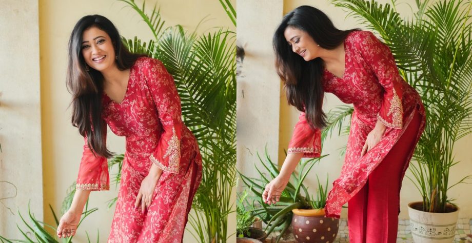 Shweta Tiwari’s Festive Fits Are What Raksha Dreams Are Made Of 962081