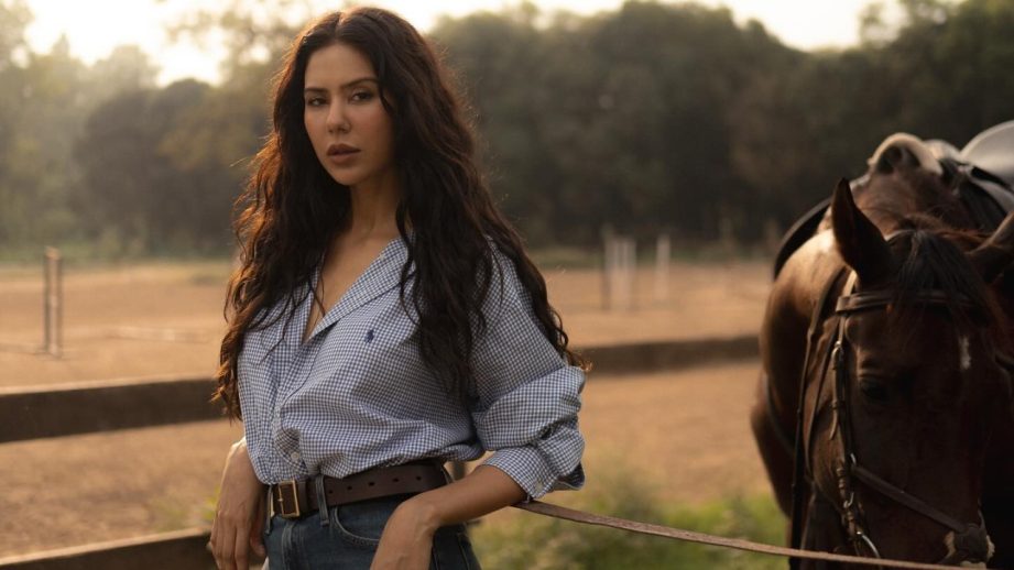 Sonam Bajwa Masters Effortless Chic with Rustic Charm 965376