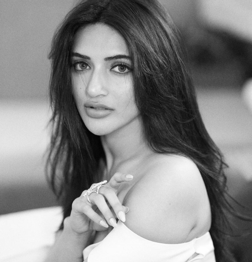 Sreeleela Shines in Stunning Black-and-White Photos 961581