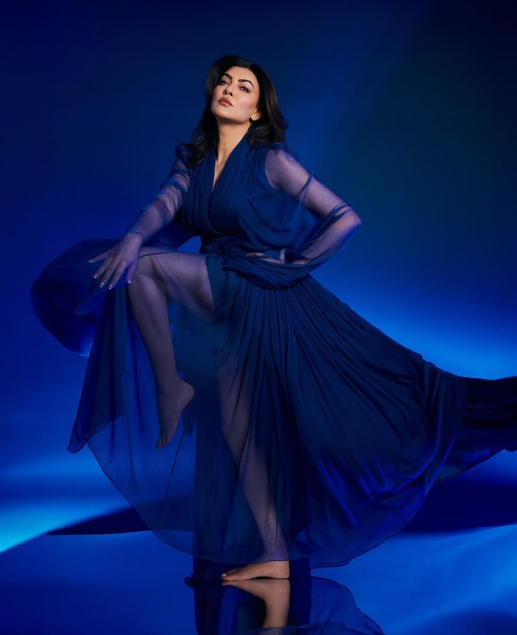 Sushmita Sen’s Flowing Blue Moment 963316