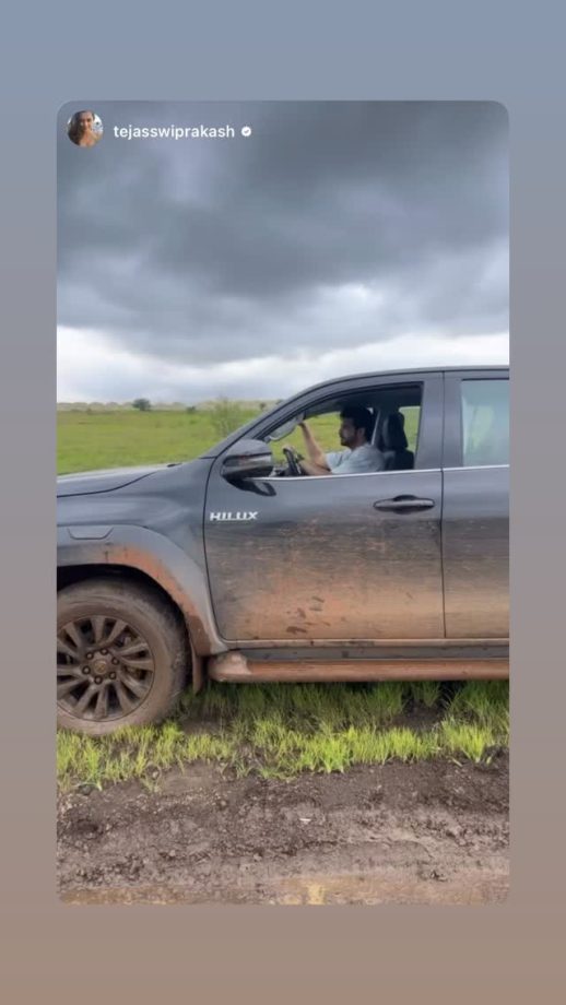 Thrilling Off-Road Escapade: Karan Kundrra and Tejasswi Prakash in Lonavala 960864