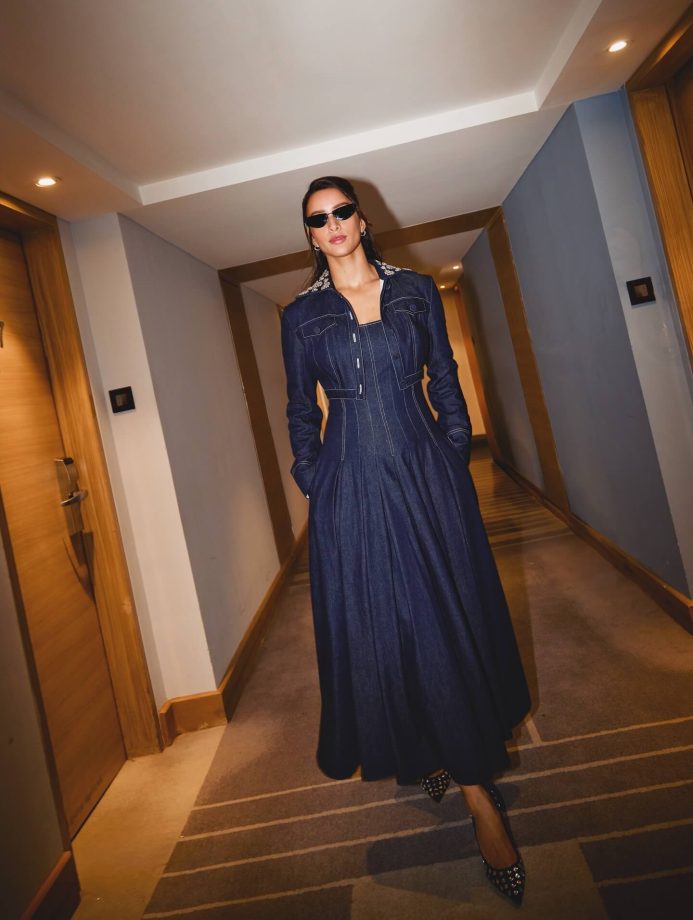 Triptii Dimri Redefines Chic with a Structured Indigo Statement Look 960388