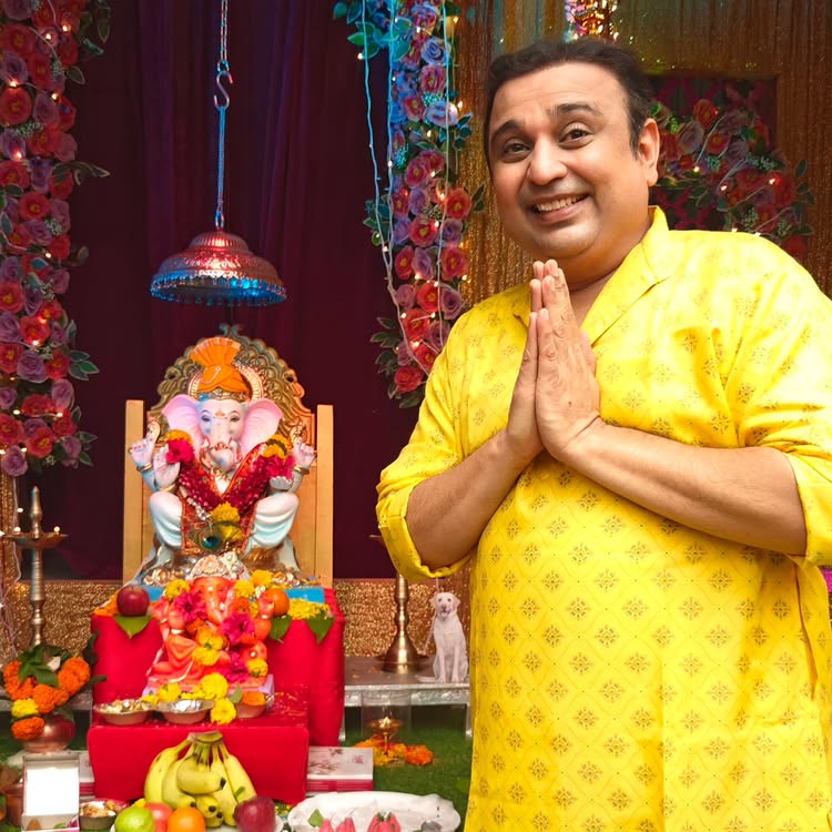 TV Celebs Celebrate Ganesh Chaturthi 2025 with Grandeur and Devotion 965203