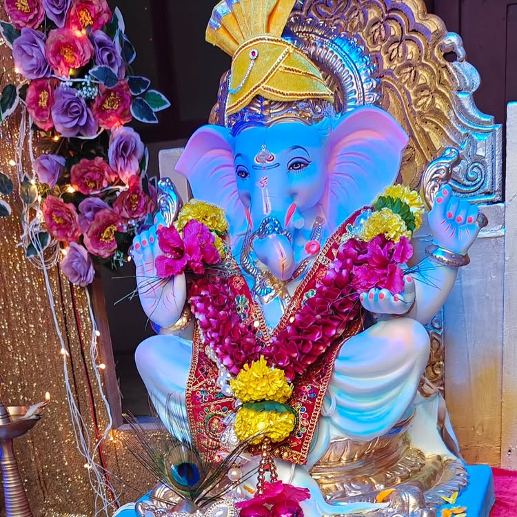 TV Celebs Celebrate Ganesh Chaturthi 2025 with Grandeur and Devotion 965205