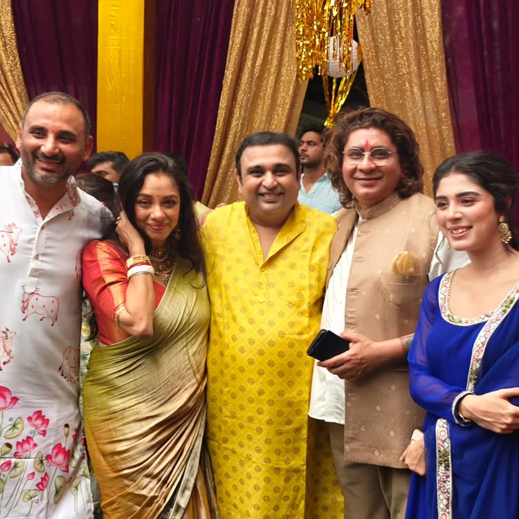 TV Celebs Celebrate Ganesh Chaturthi 2025 with Grandeur and Devotion 965207