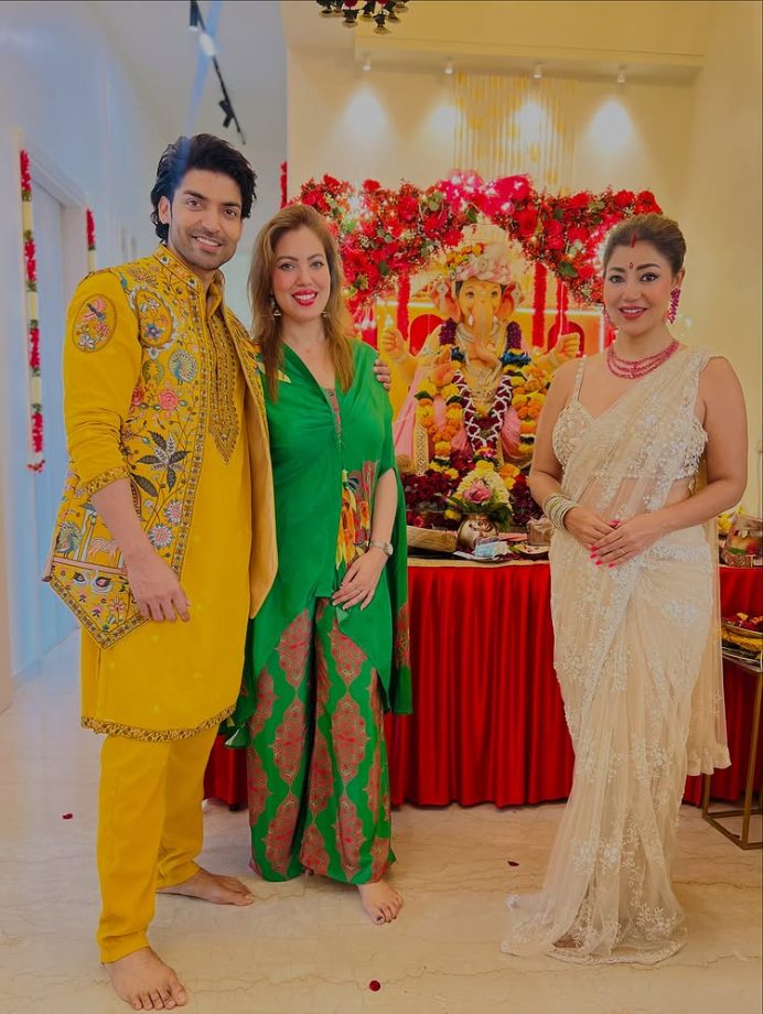 TV Celebs Celebrate Ganesh Chaturthi 2025 with Grandeur and Devotion 965192