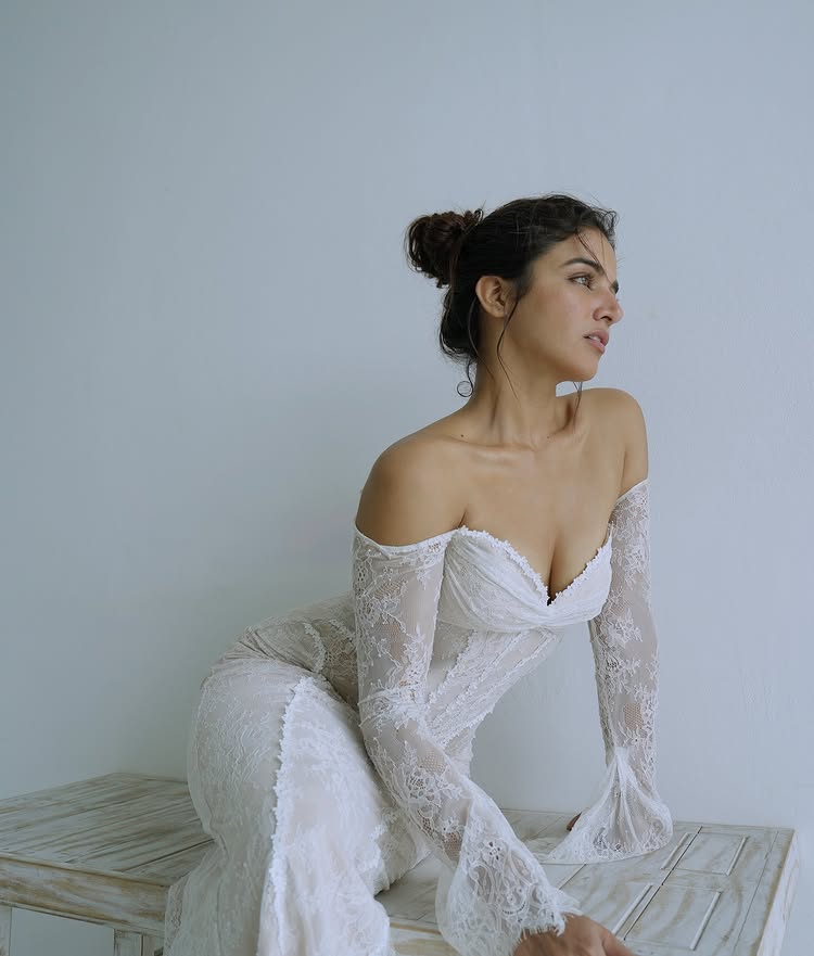 Wamiqa Gabbi Looks Like a Dream in White 961952