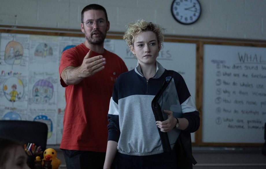 Weapons Review: Hits Hard, Stays Haunting 962073