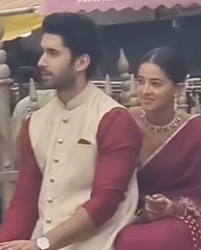 Ananya Panday and Lakshya Sen's pictures from the 'Chand Mera Dil' shoot go viral 970133